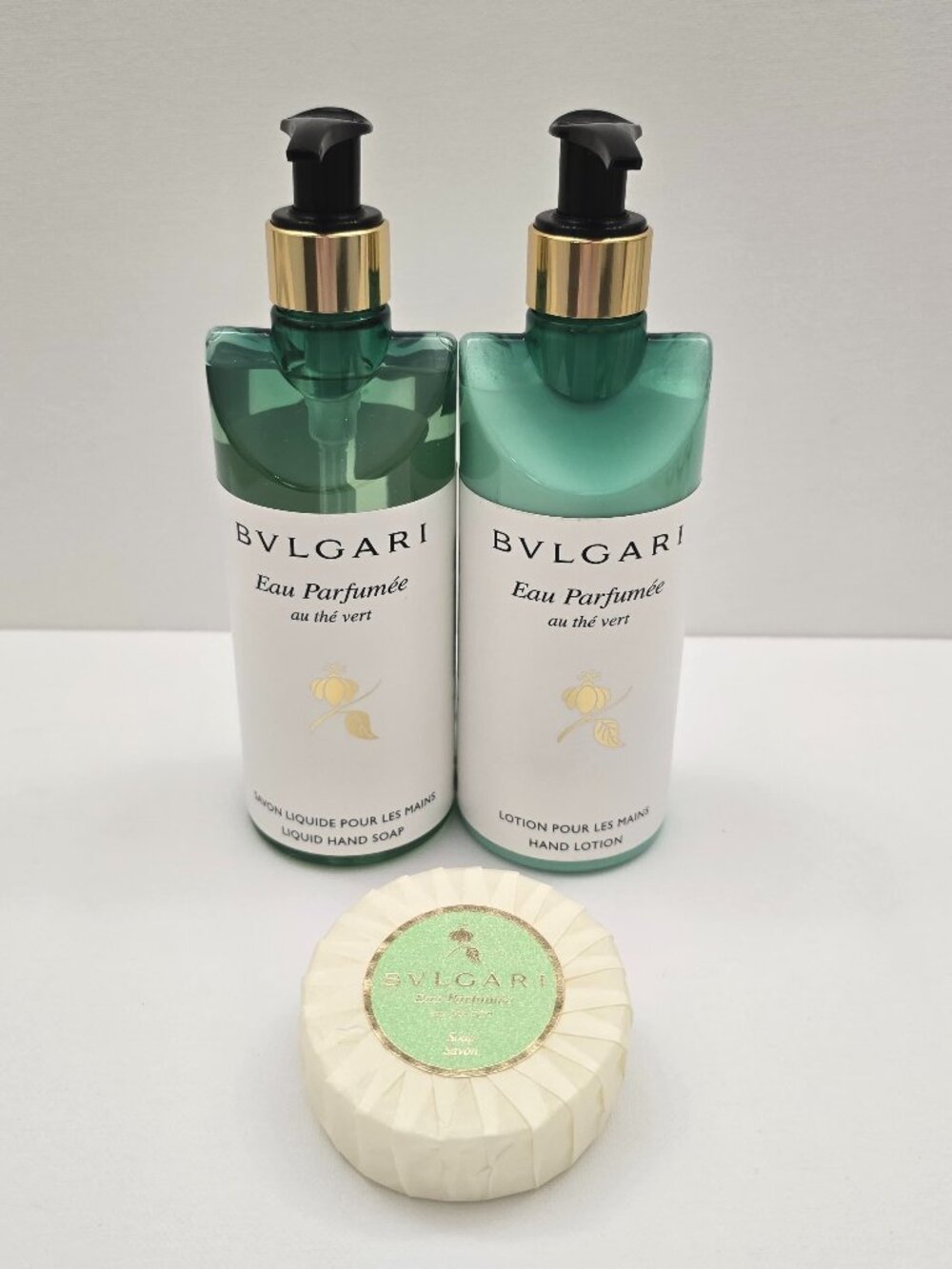 BVLGARI Liquid Hand Soap, Hand Lotion Eau Parfumee au the vert 300ml